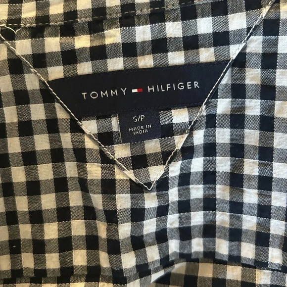 Tommy Hilfiger Gingham Top - Picture 9 of 10